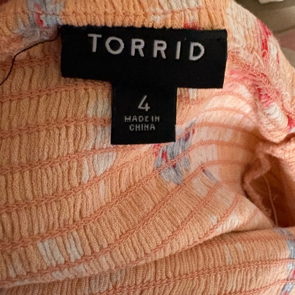 Torrid Strapless Floral Dress in Salmon - Picture 4 of 9